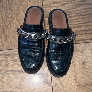 Givenchy Women’s Slides